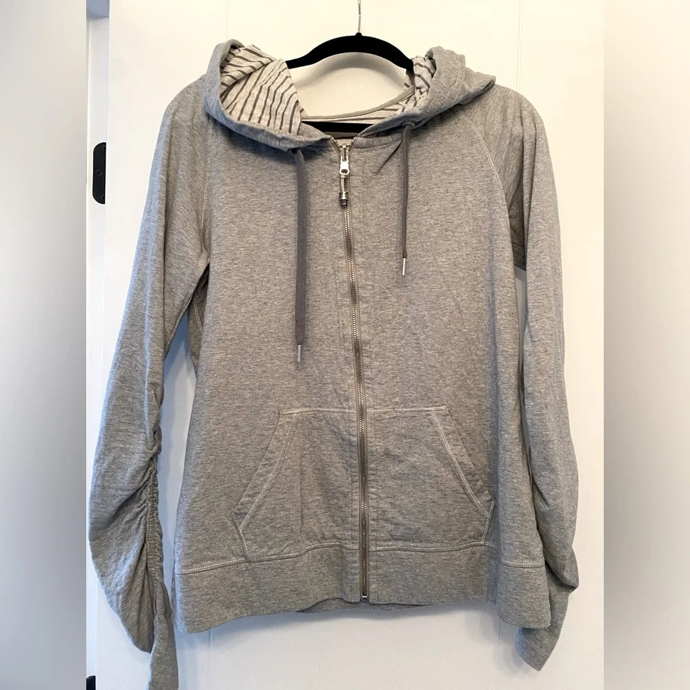 Lululemon reversible hoodie - Picture 1 of 4